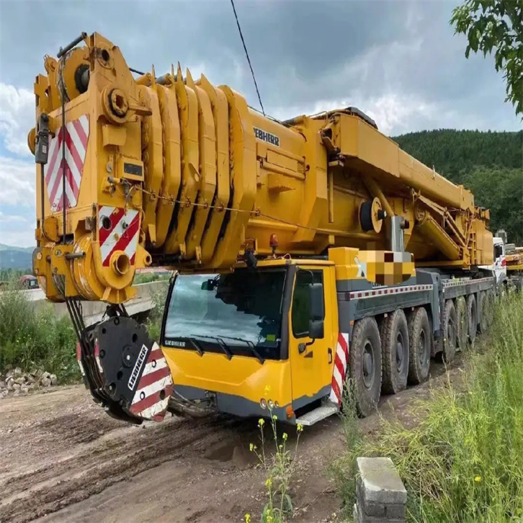 峨边附近100吨吊车出租电话